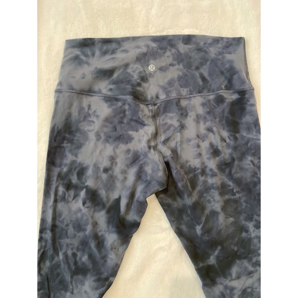 Lululemon align 28 diamond dye leggings - Picture 3 of 4